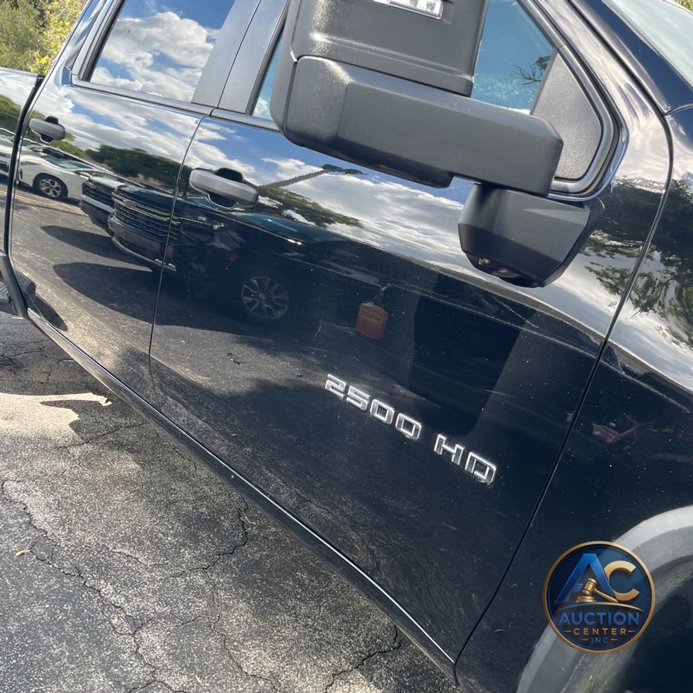 2024 Chevrolet Silverado 2500HD Custom