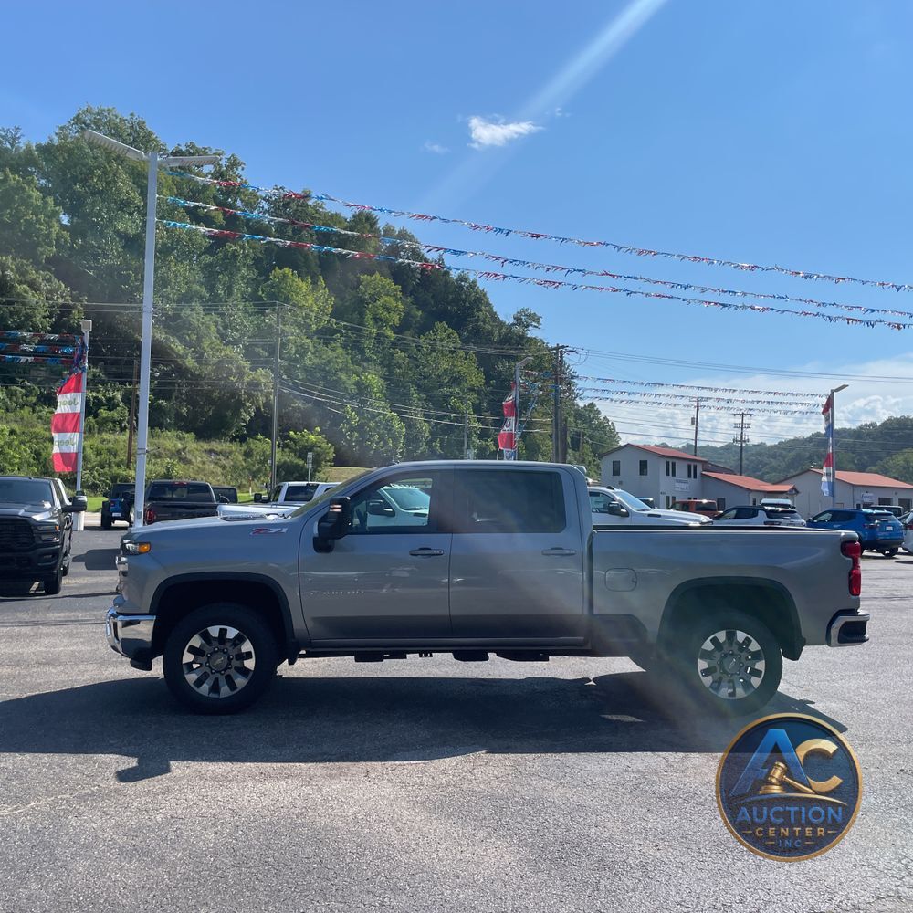 2024 Chevrolet Silverado 2500HD LT