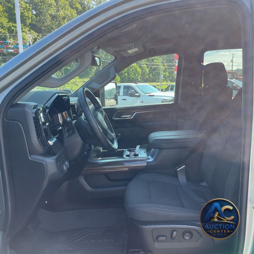 2024 Chevrolet Silverado 2500HD LT