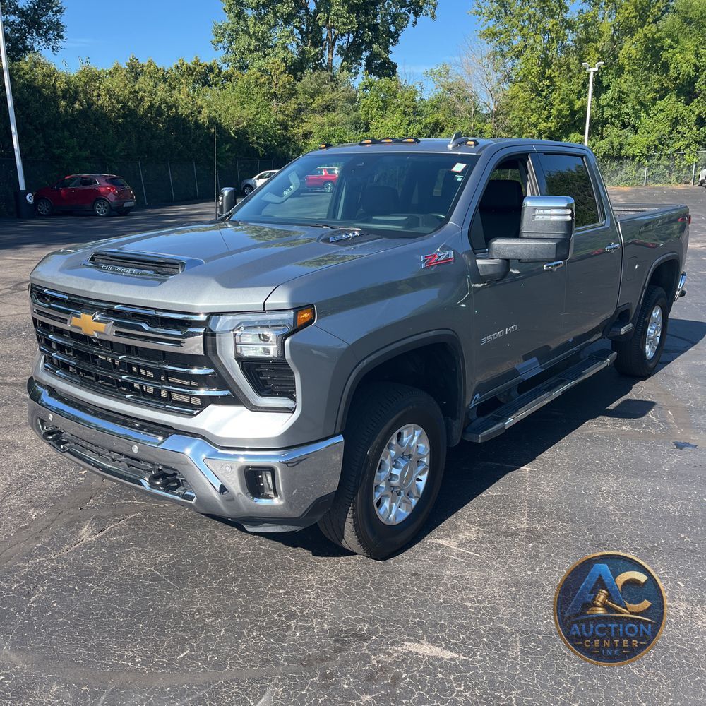 2024 Chevrolet Silverado 3500HD LTZ