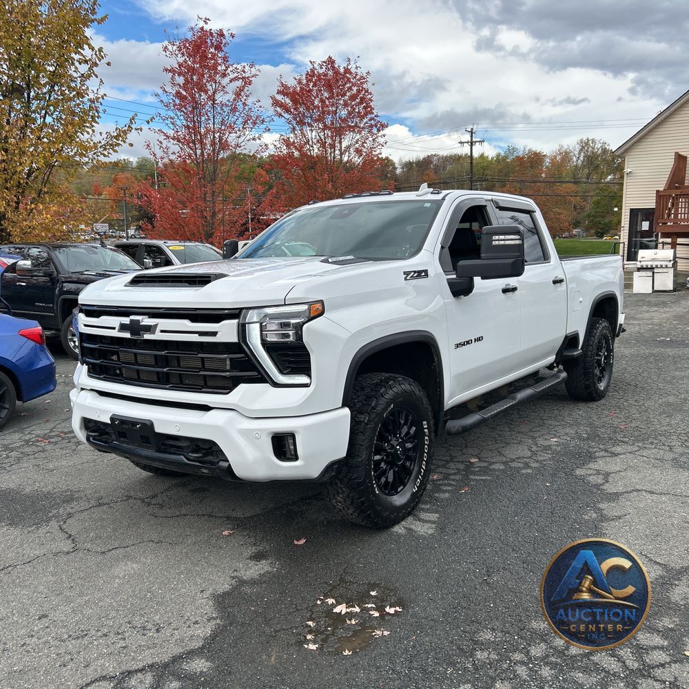 2024 Chevrolet Silverado 3500HD LTZ