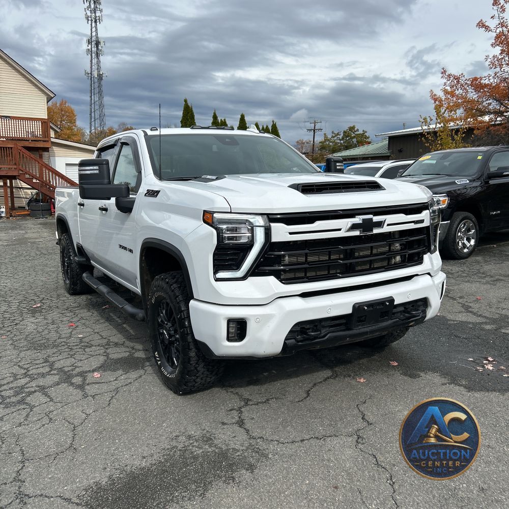 2024 Chevrolet Silverado 3500HD LTZ