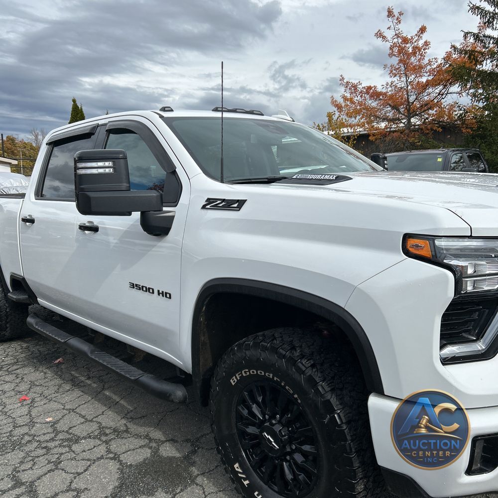 2024 Chevrolet Silverado 3500HD LTZ
