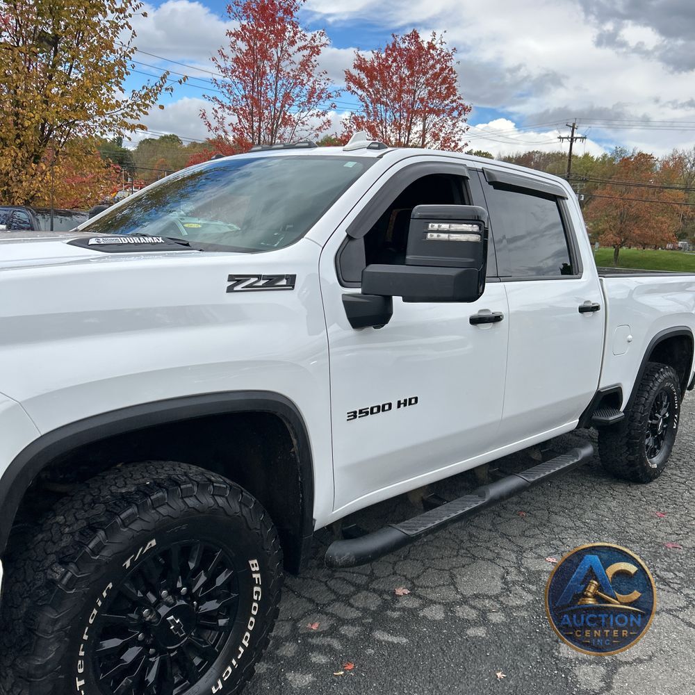 2024 Chevrolet Silverado 3500HD LTZ
