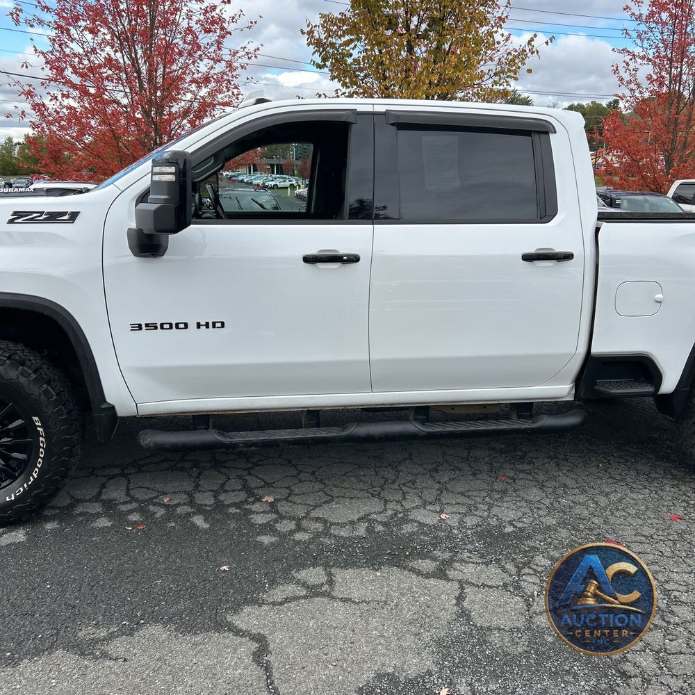 2024 Chevrolet Silverado 3500HD LTZ