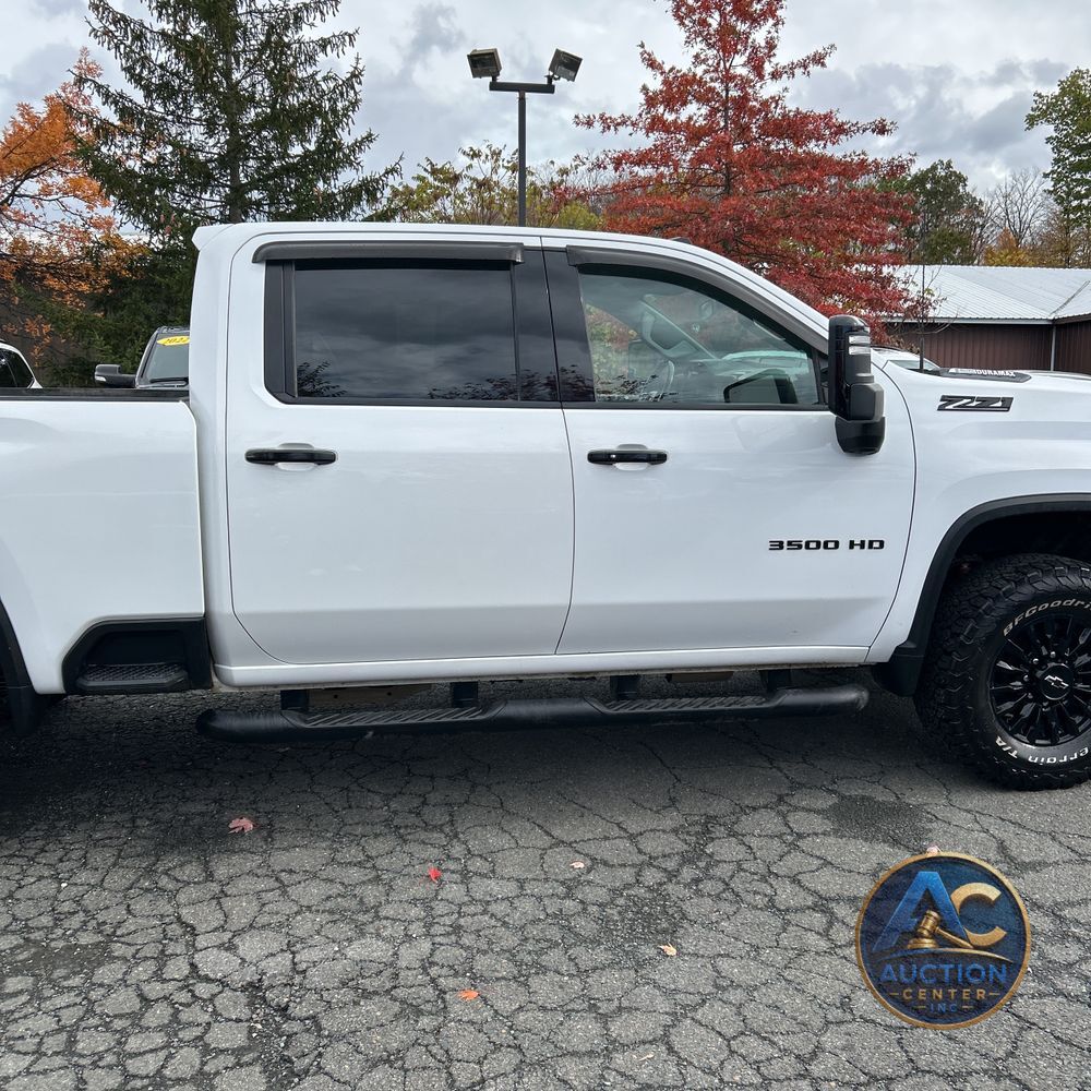 2024 Chevrolet Silverado 3500HD LTZ