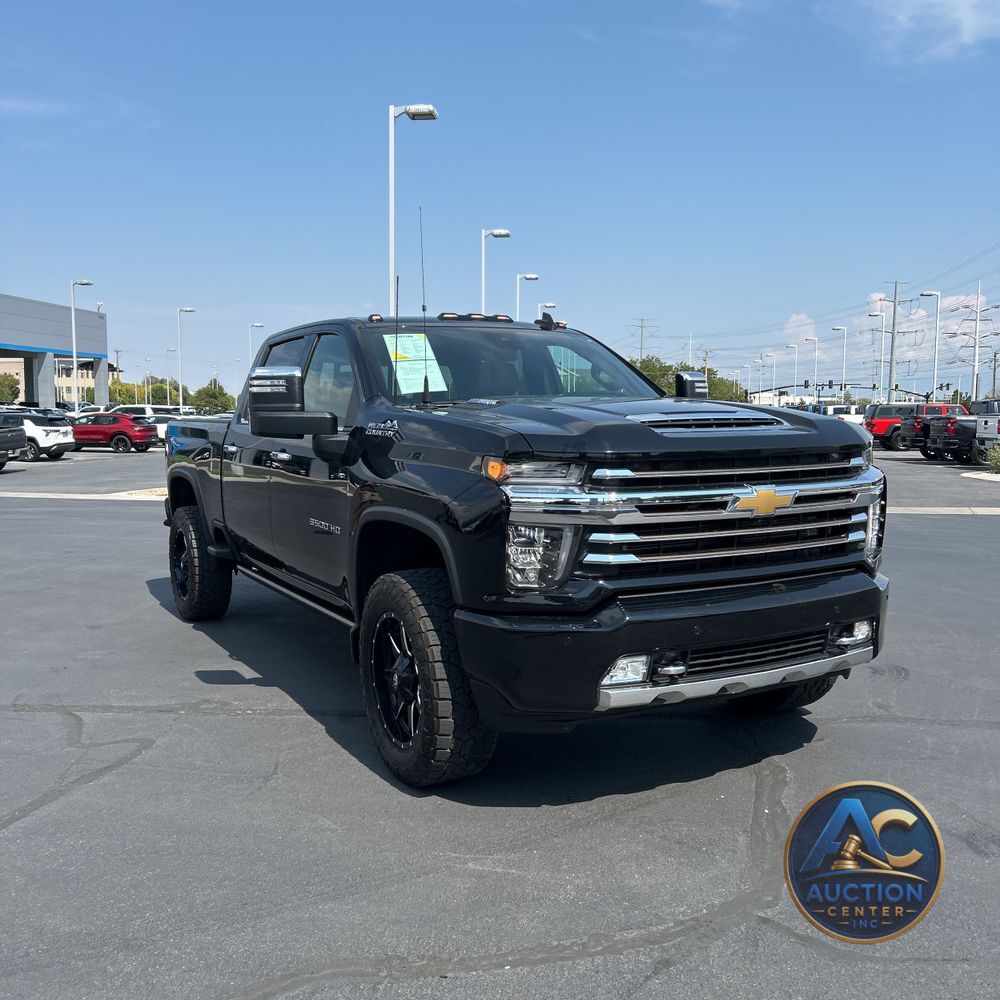 2022 Chevrolet Silverado 3500HD High Country