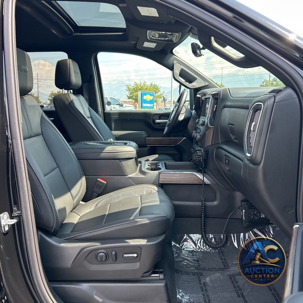 2022 Chevrolet Silverado 3500HD High Country