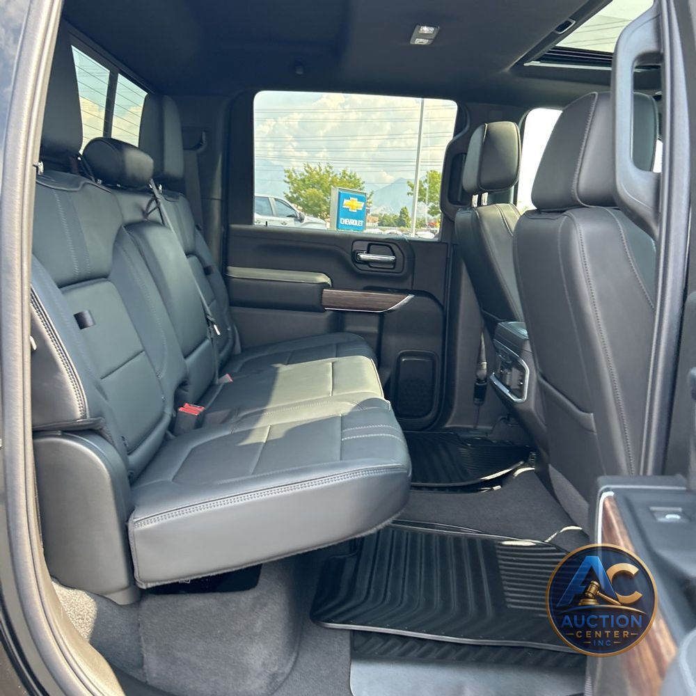 2022 Chevrolet Silverado 3500HD High Country