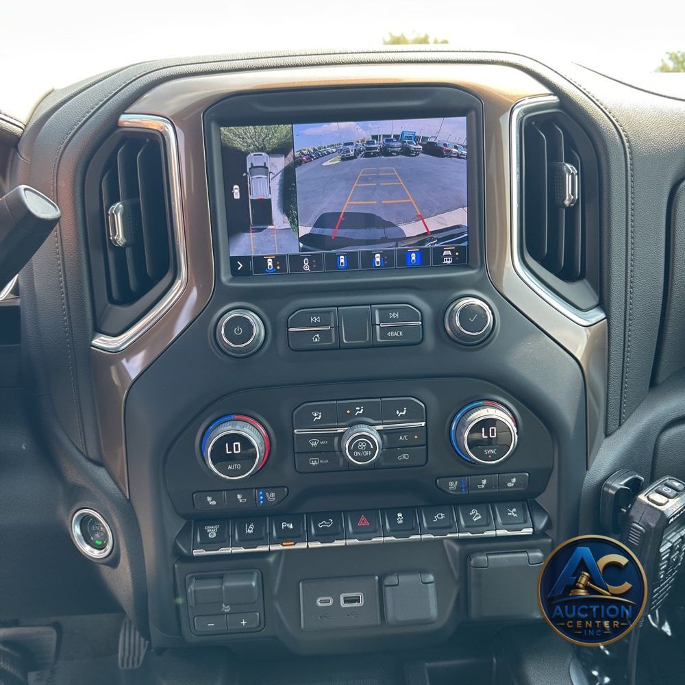 2022 Chevrolet Silverado 3500HD High Country