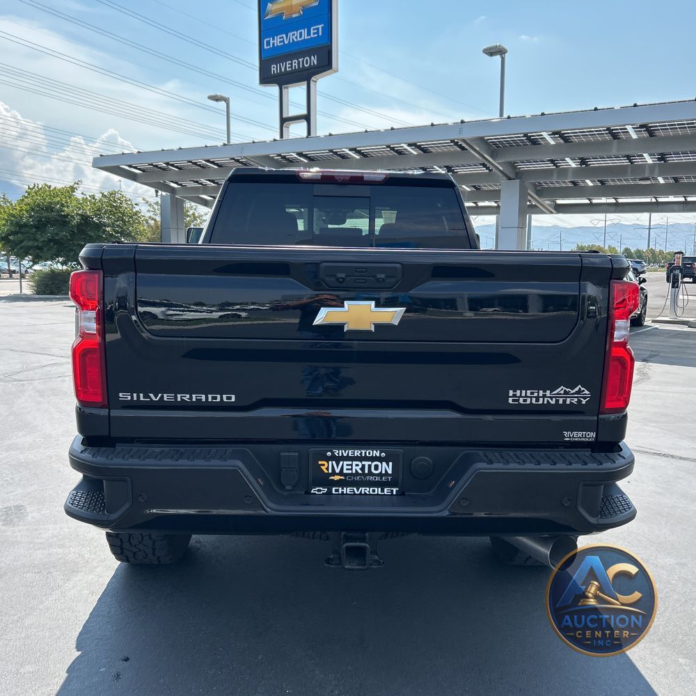 2022 Chevrolet Silverado 3500HD High Country