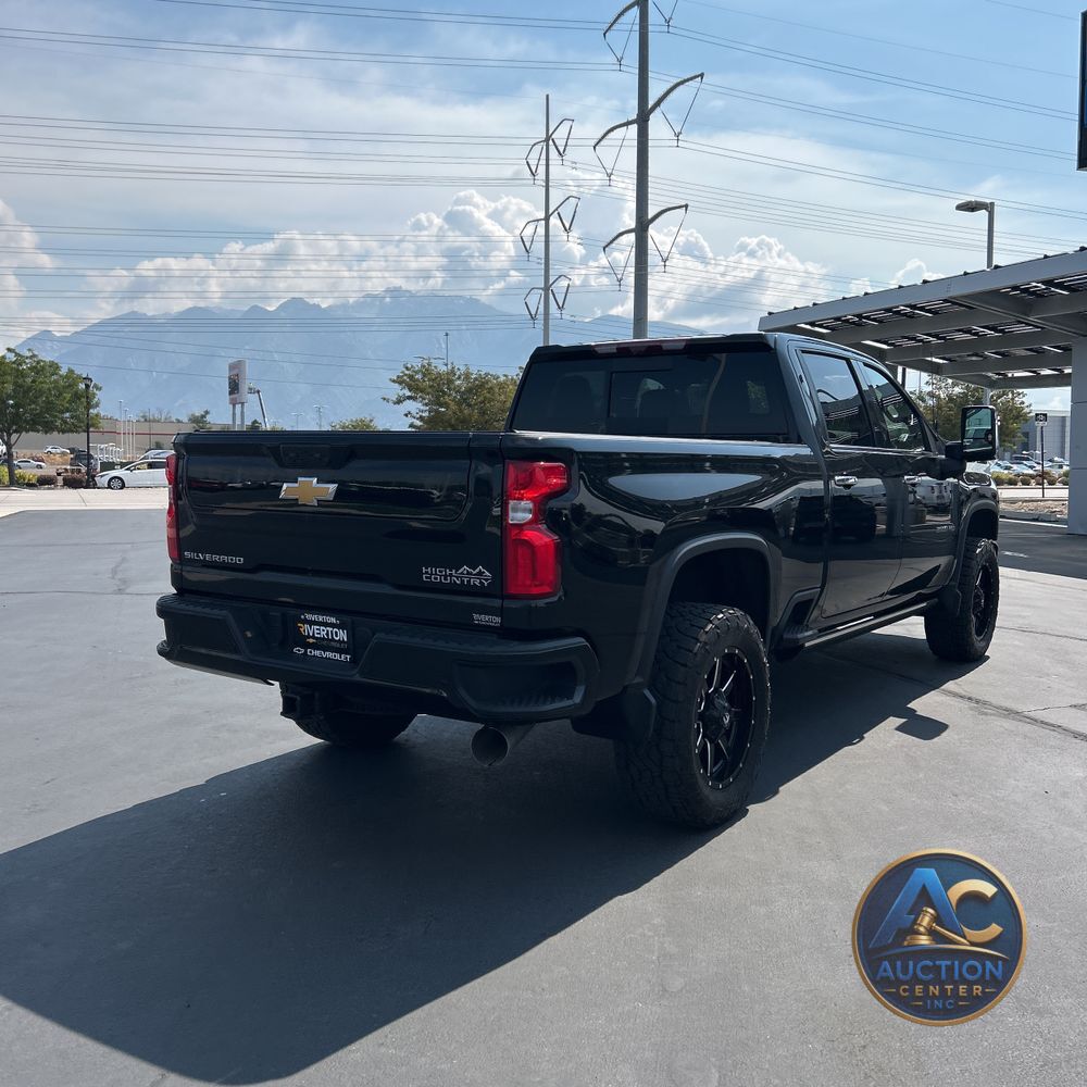 2022 Chevrolet Silverado 3500HD High Country