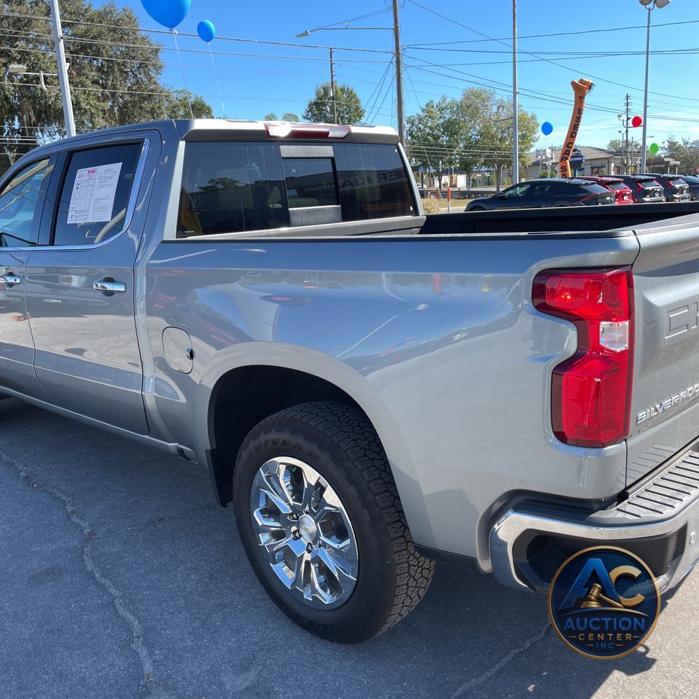 2024 Chevrolet Silverado 1500 LTZ