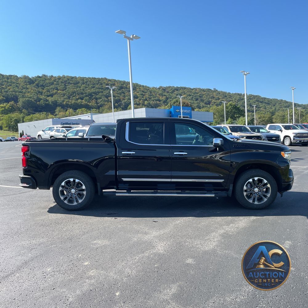 2023 Chevrolet Silverado 1500 High Country