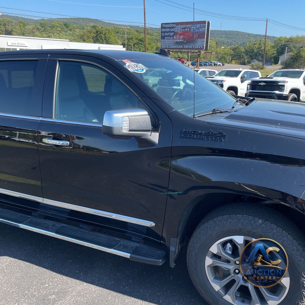 2023 Chevrolet Silverado 1500 High Country