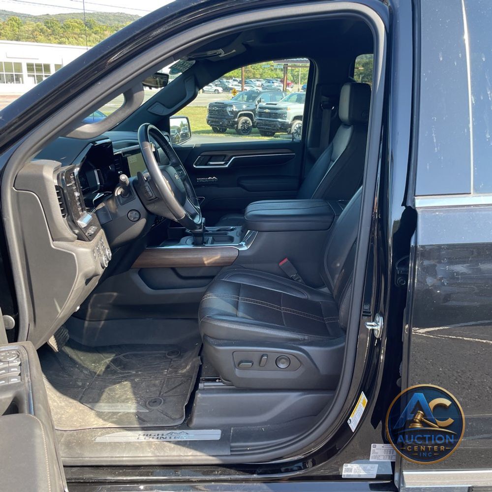 2023 Chevrolet Silverado 1500 High Country