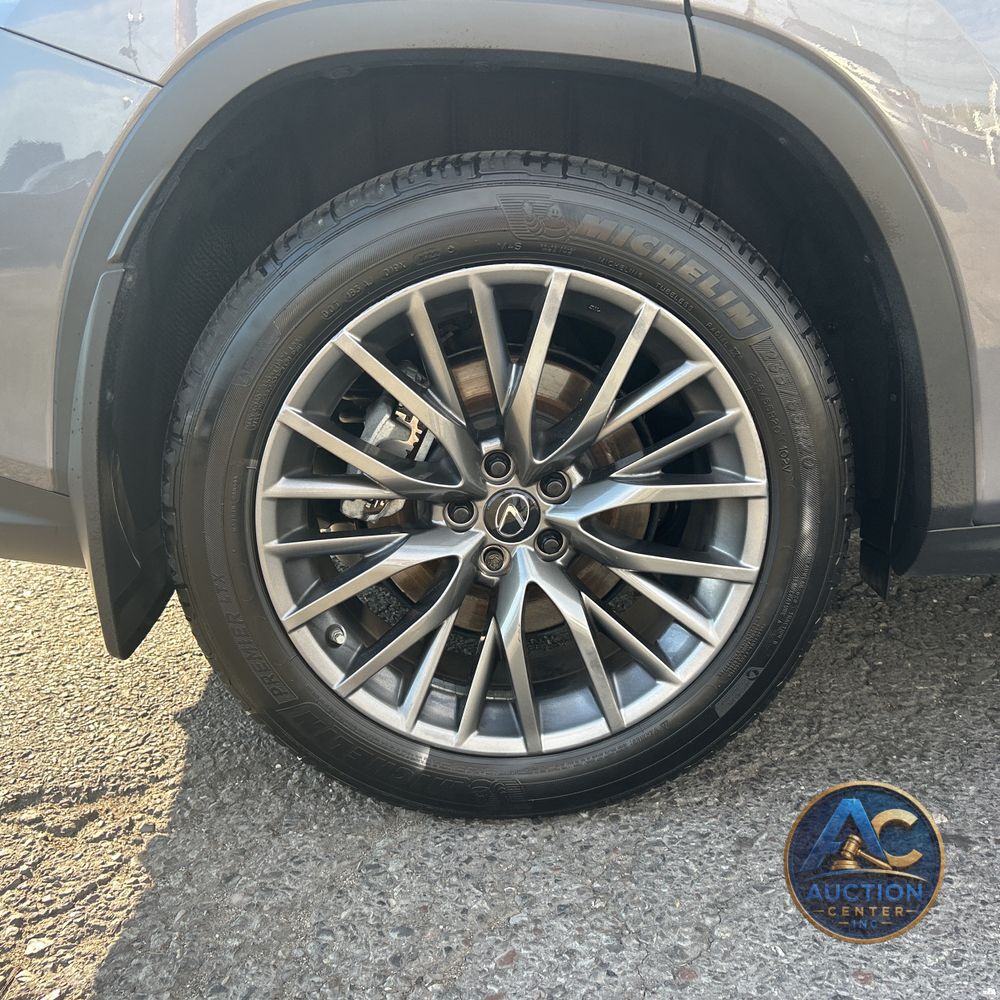 2022 Lexus RX 450h F SPORT Handling