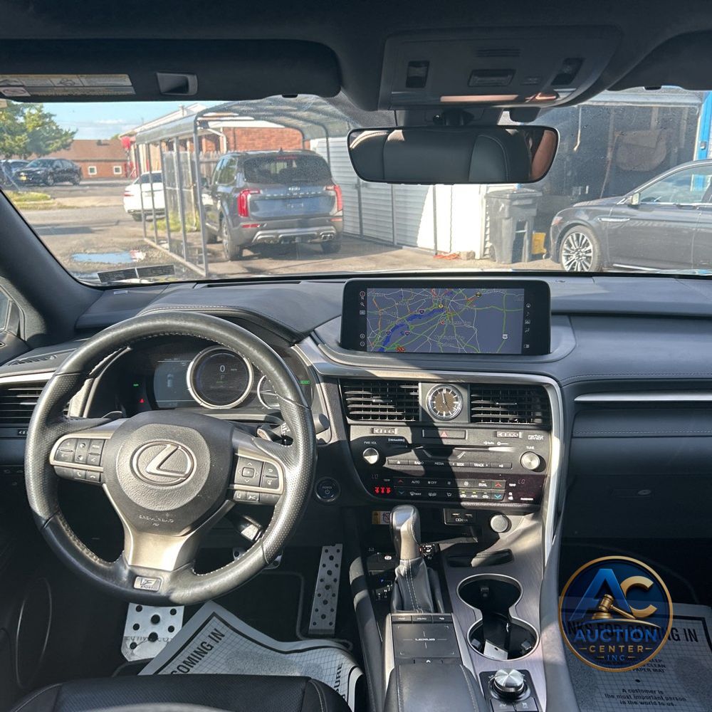 2022 Lexus RX 450h F SPORT Handling