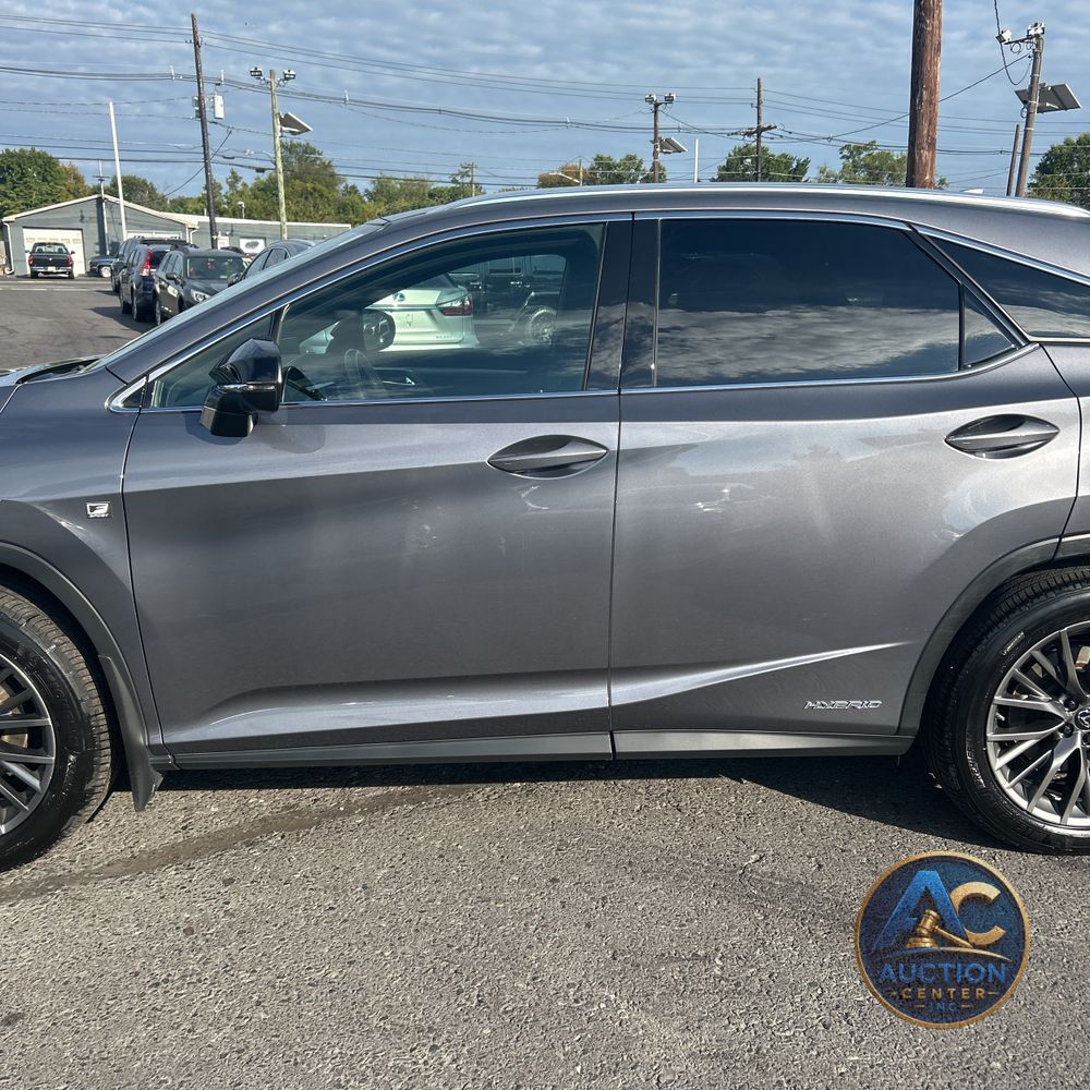 2022 Lexus RX 450h F SPORT Handling