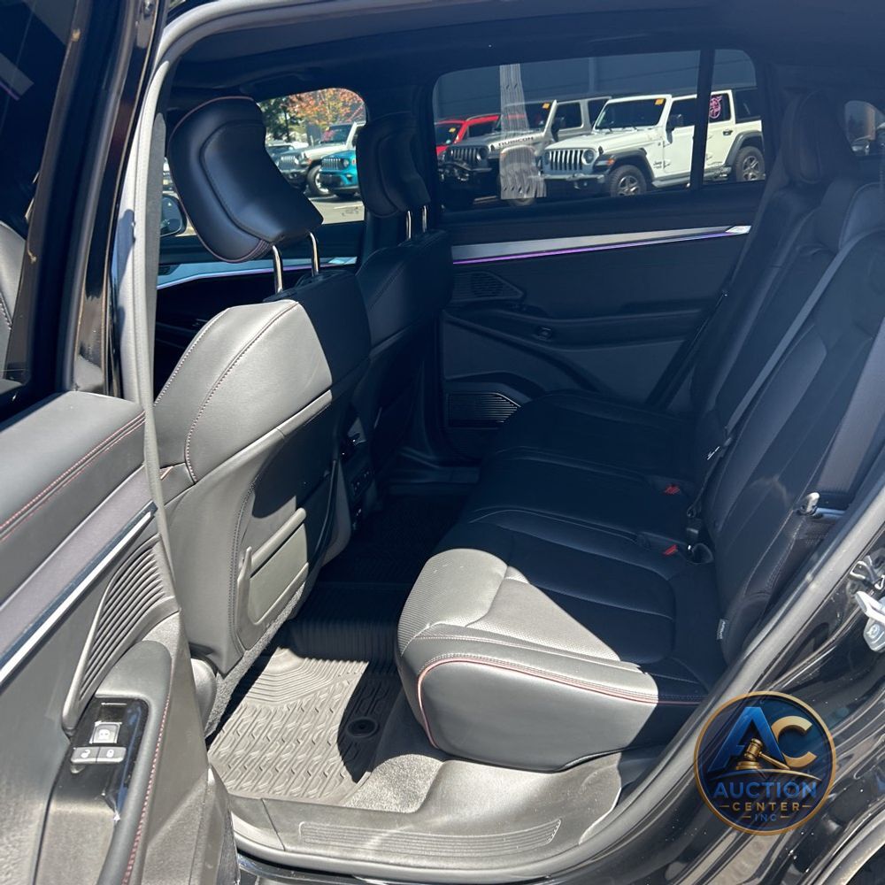 2024 Jeep Wagoneer S Launch Edition