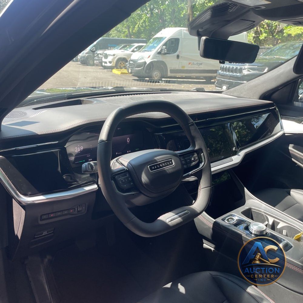 2024 Jeep Wagoneer S Launch Edition