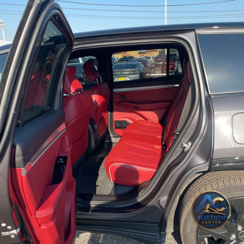 2024 Jeep Wagoneer S Launch Edition