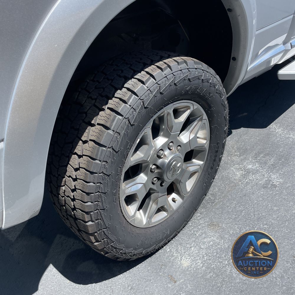2018 Ram 3500 Limited Mega Cab 4x2 6'4" Box