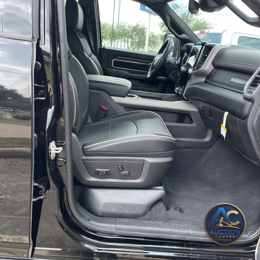 2024 Ram 3500 Laramie