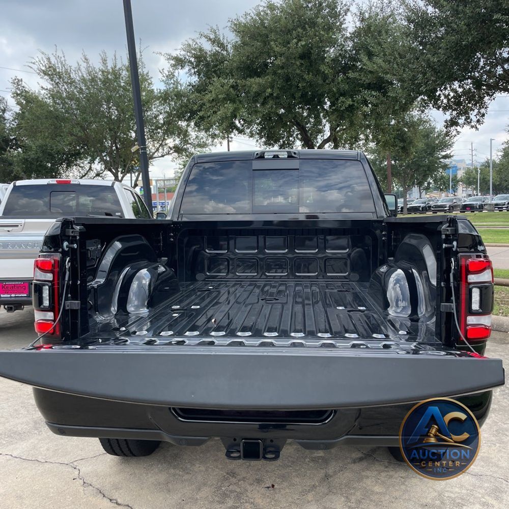 2024 Ram 3500 Laramie