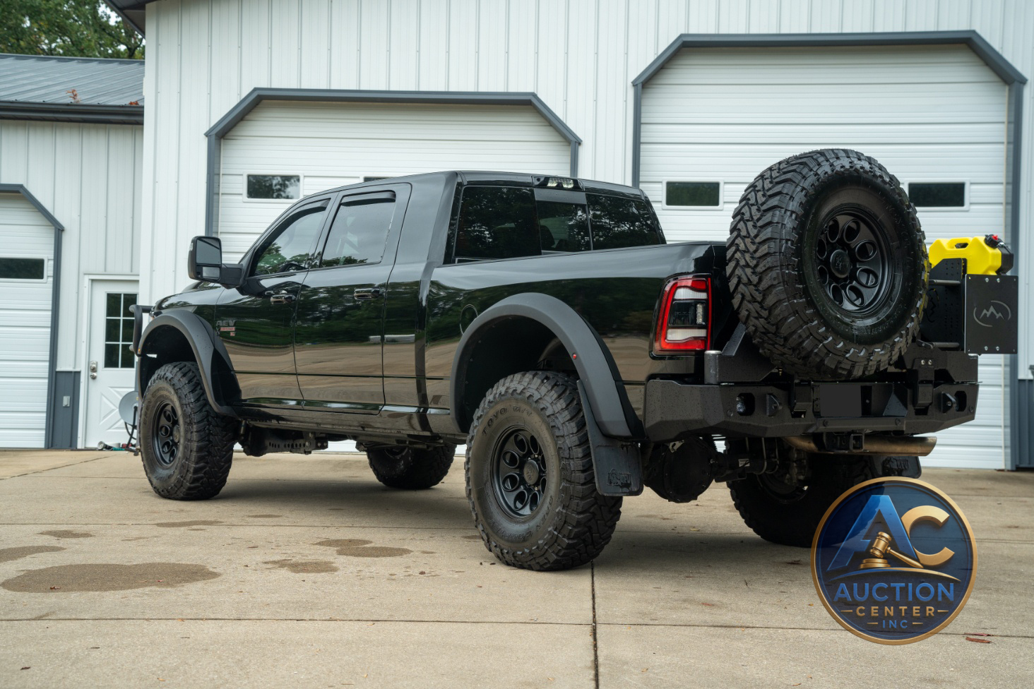 2024 Ram 3500 Laramie Mega Cab