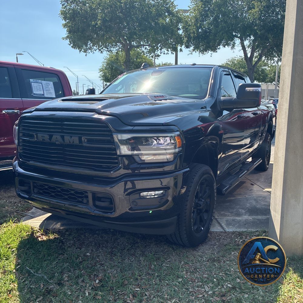 2024 Ram 3500 Laramie