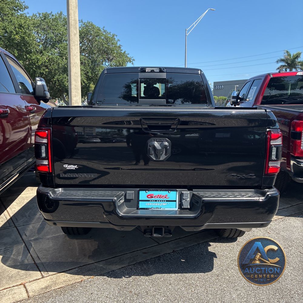 2024 Ram 3500 Laramie