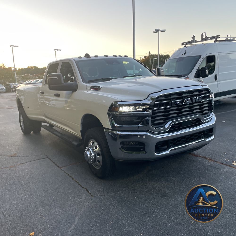 2025 Ram 3500 Tradesman