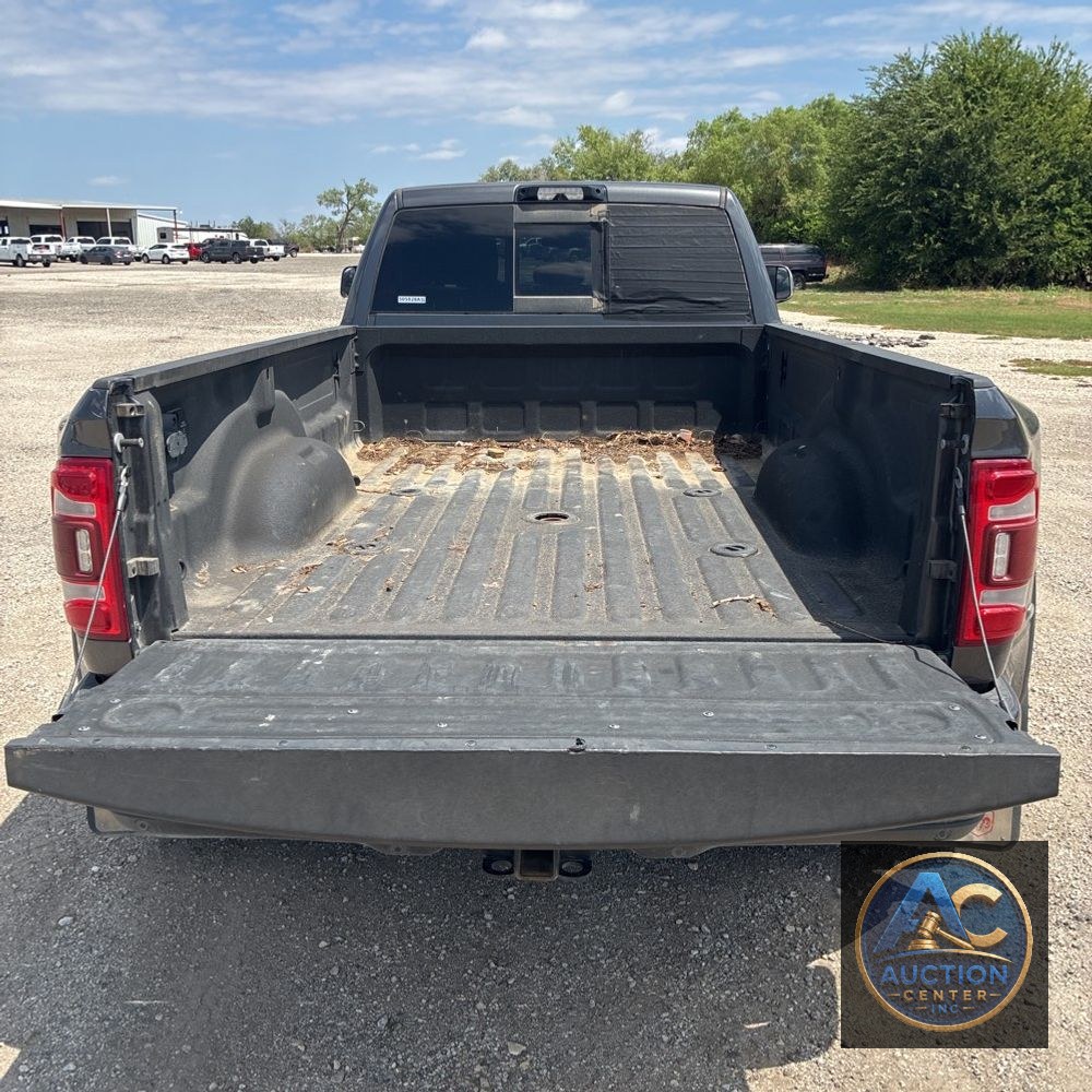 2022 Ram 3500 Laramie