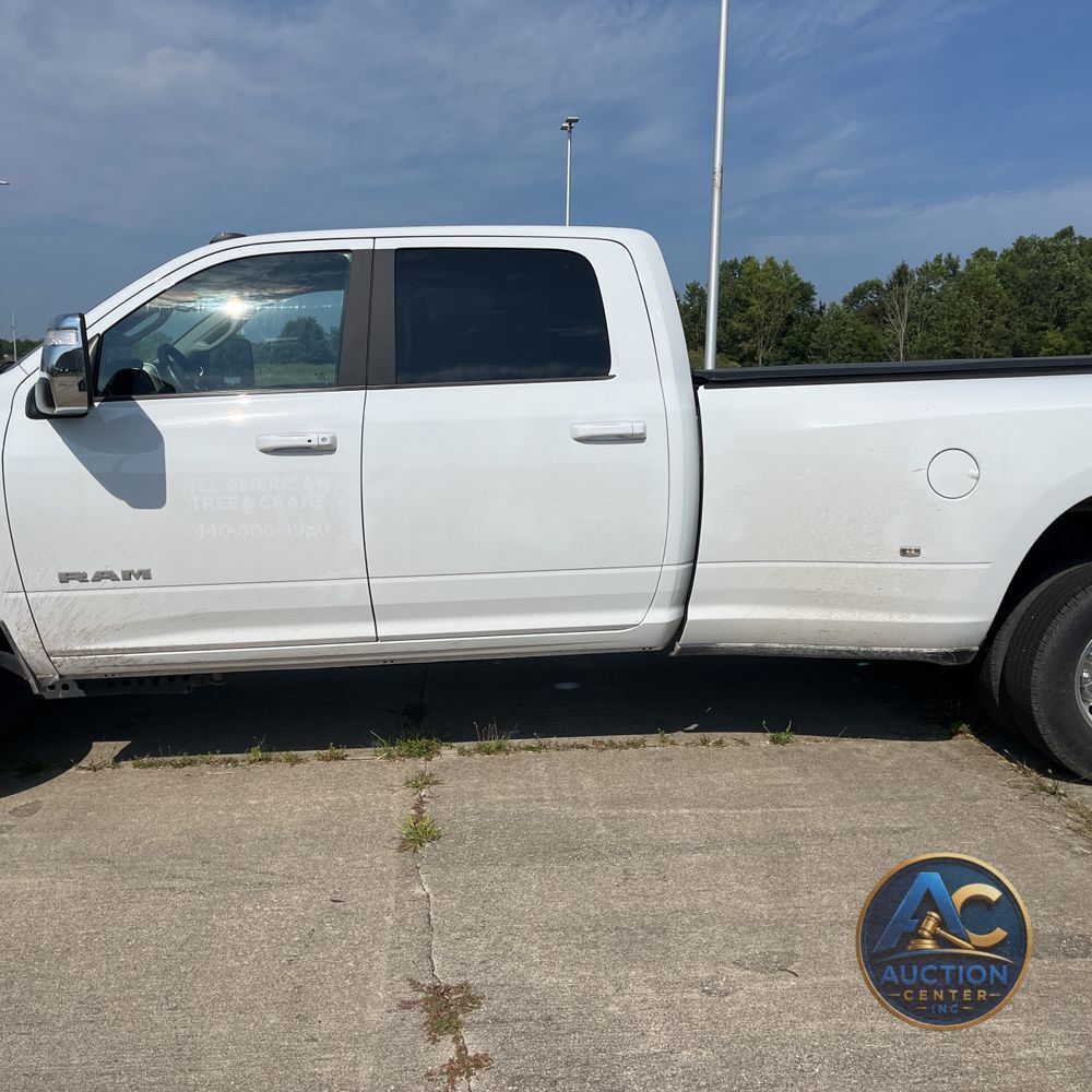 2024 Ram 3500 Laramie