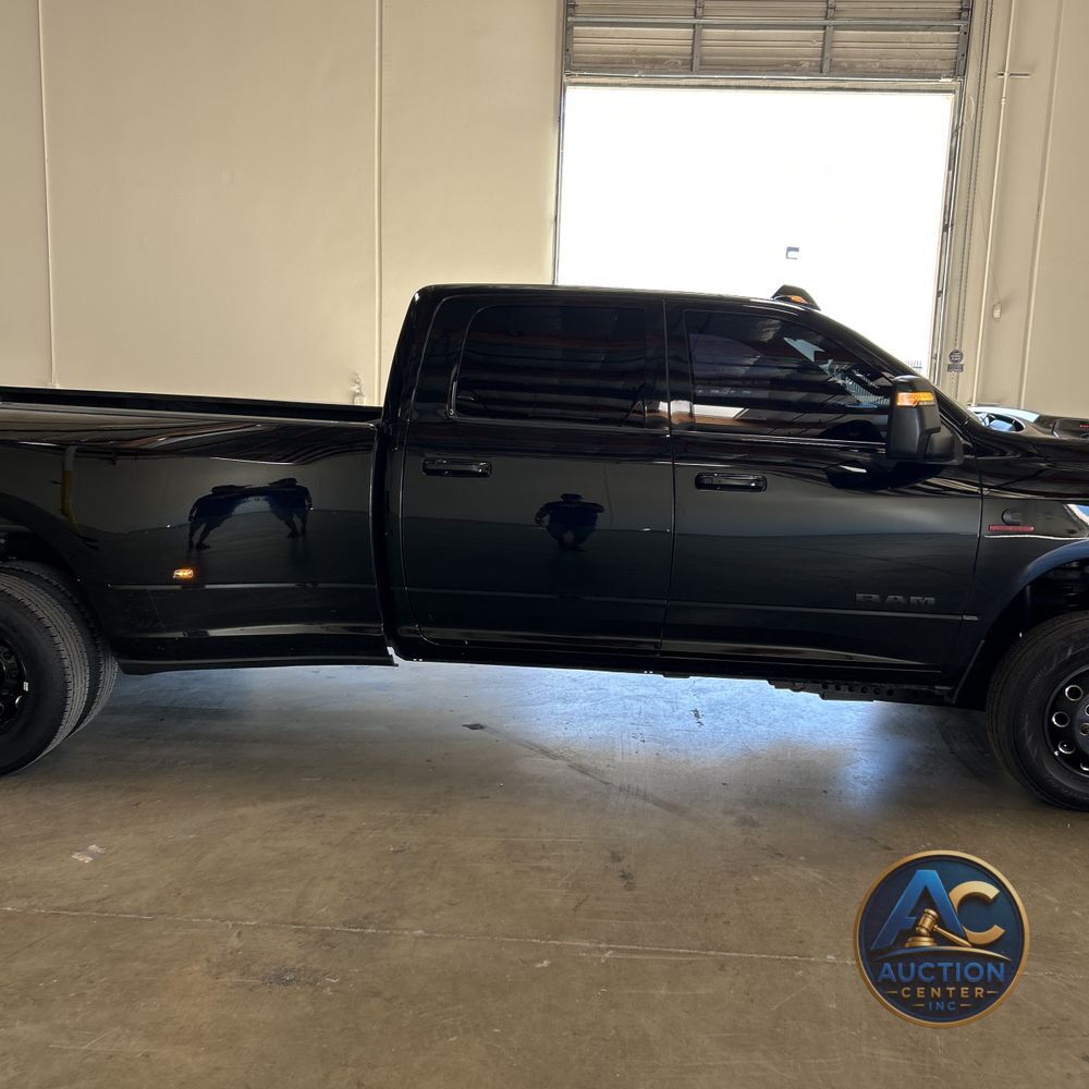 2024 Ram 3500 Laramie