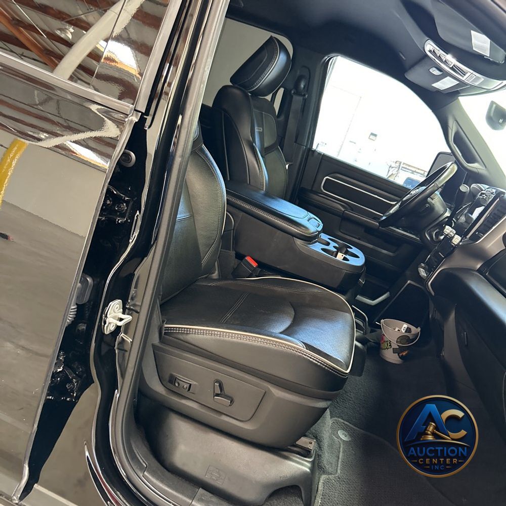 2024 Ram 3500 Laramie