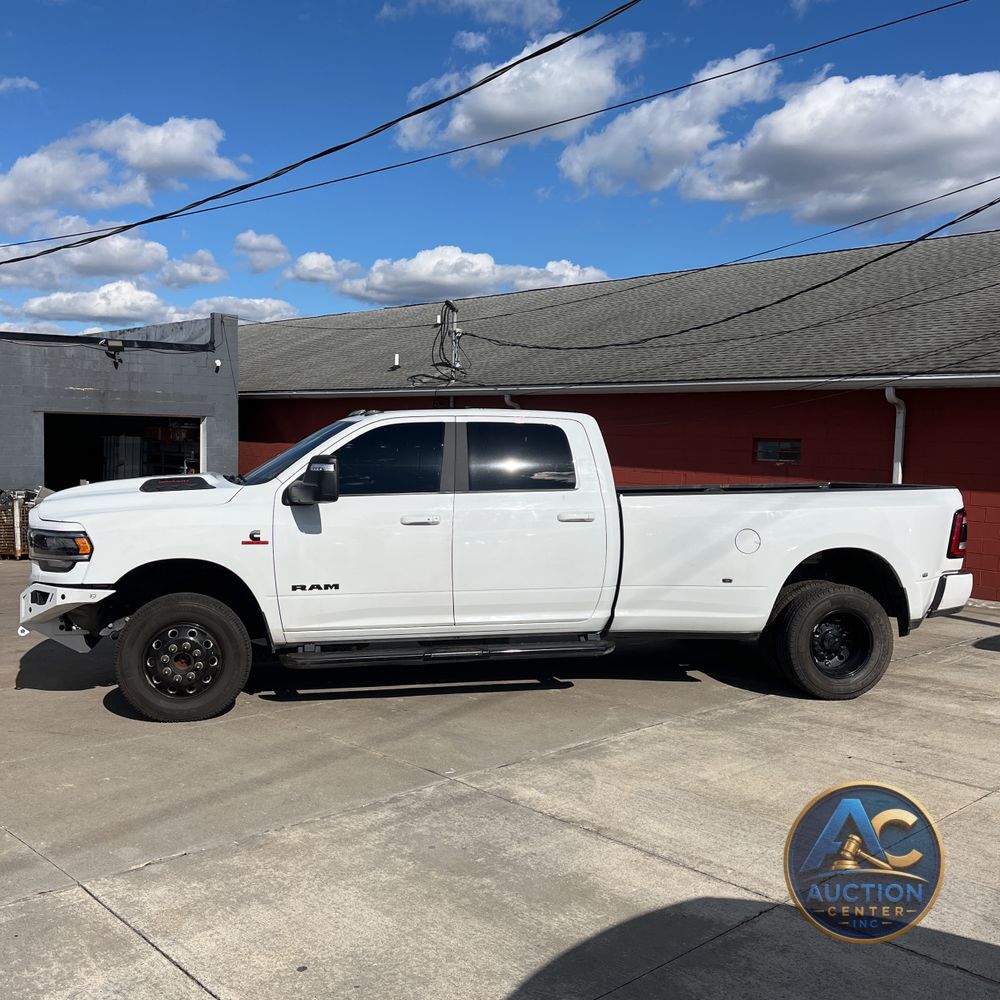 2024 Ram 3500 Laramie