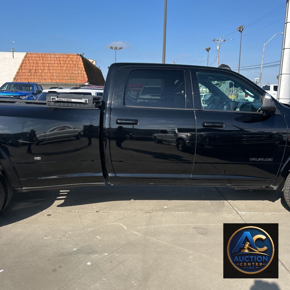 2020 Ram 3500 Laramie