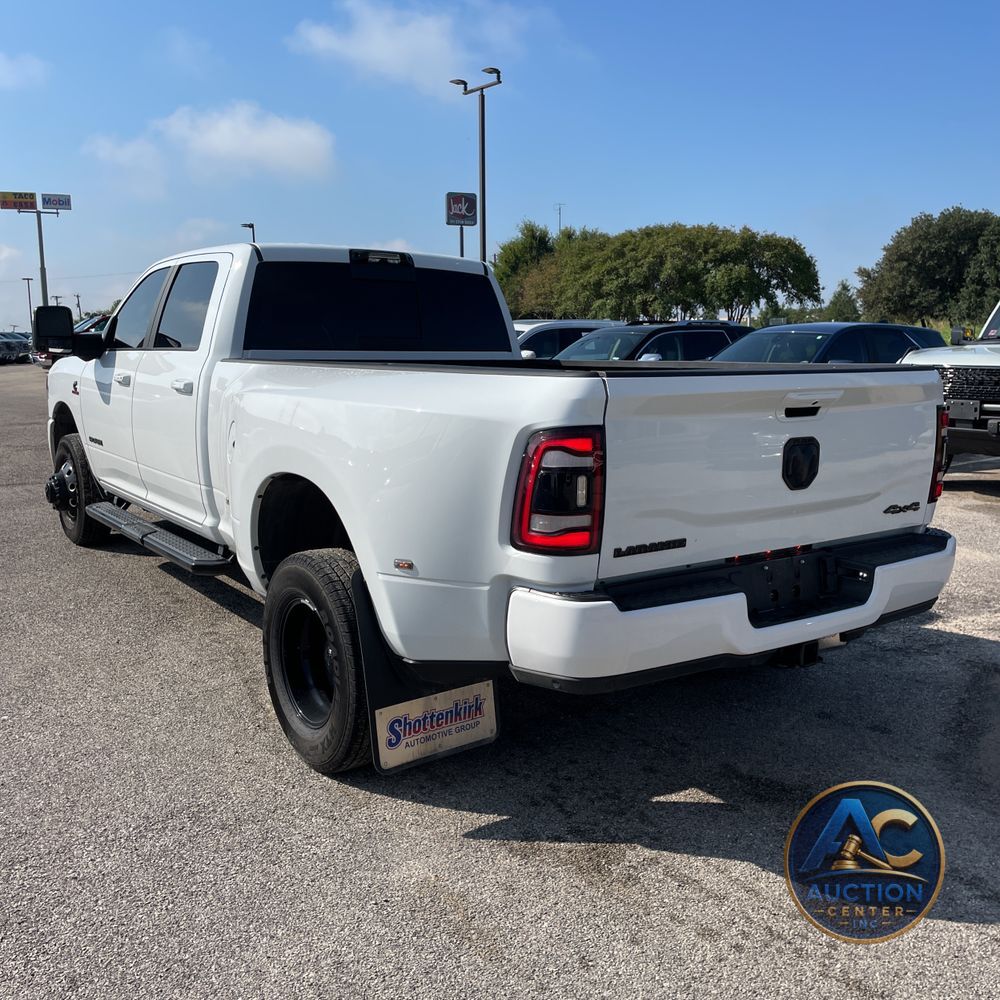 2024 Ram 3500 Laramie