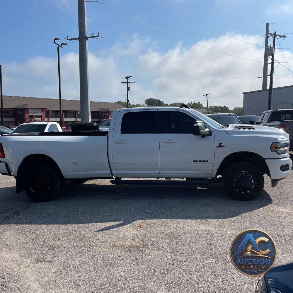 2024 Ram 3500 Laramie