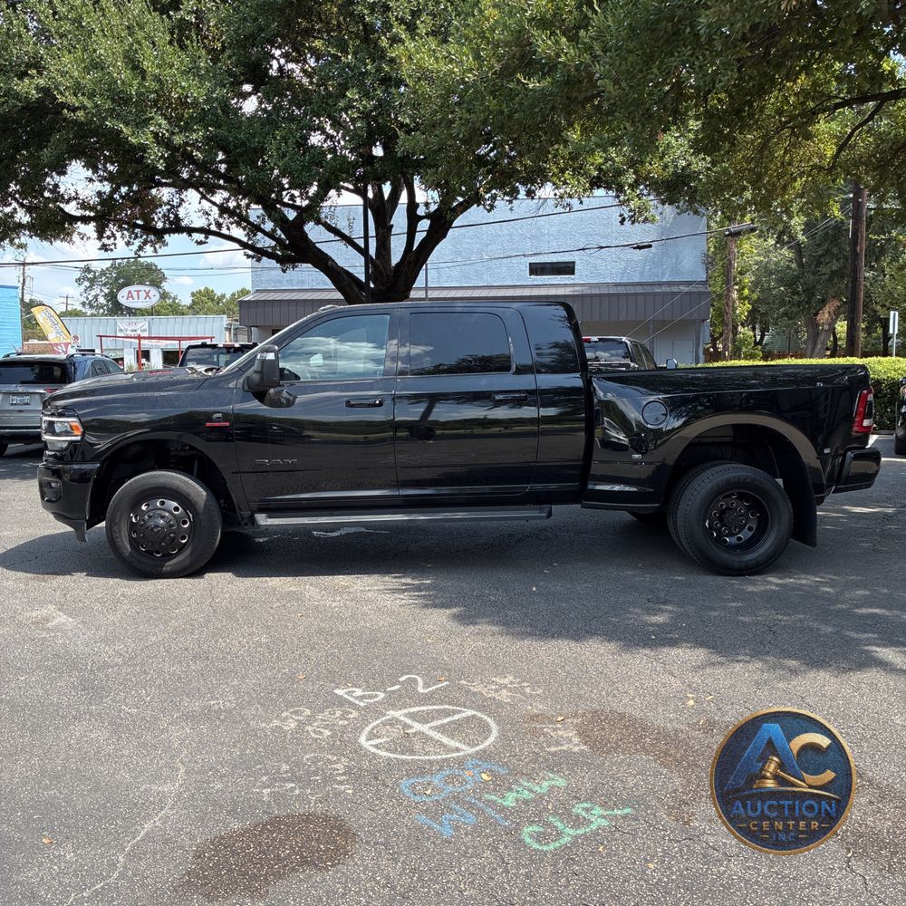 2024 Ram 3500 Laramie