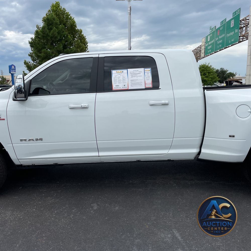 2024 Ram 3500 Laramie