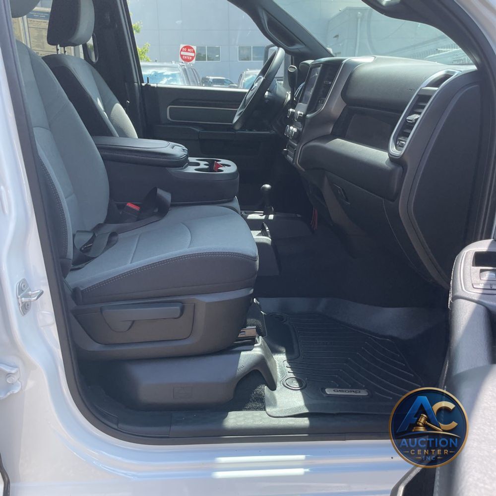 2023 Ram 3500 Cab/Chassis SLT