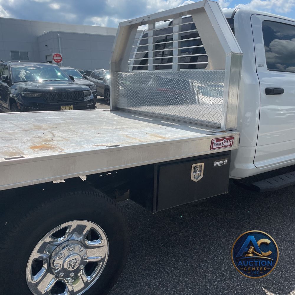 2023 Ram 3500 Cab/Chassis SLT