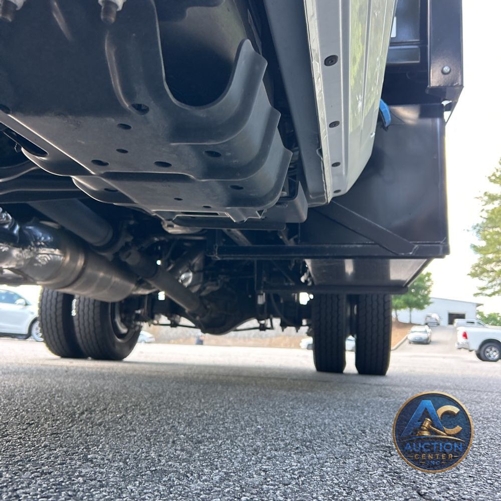 2024 Ram 5500 Chassis Tradesman/SLT