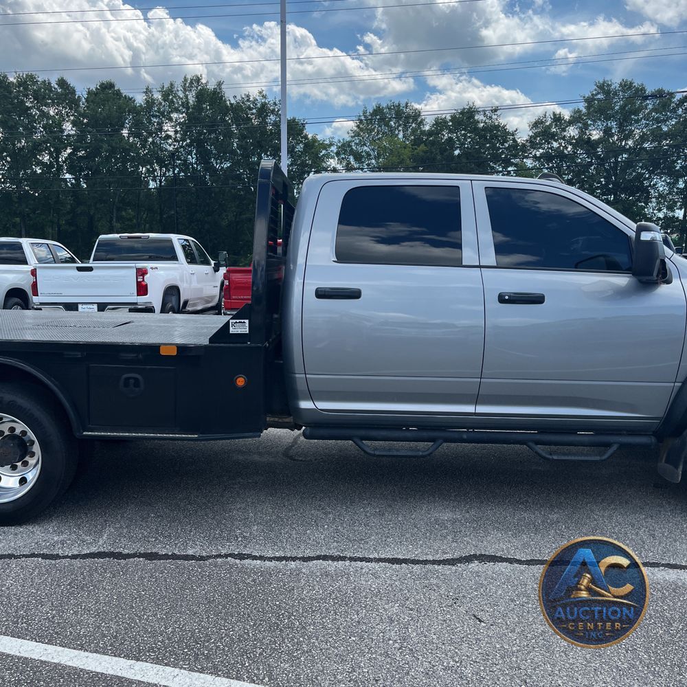 2023 Ram Commercial Tradesman CA60-84 CREW CAB/CHASSIS 4X4 6.7L