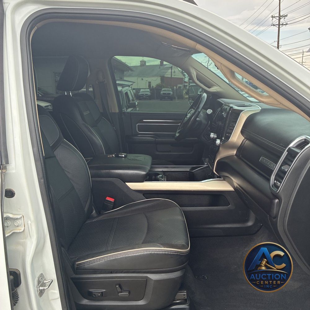 2022 Ram 5500 Chassis Tradesman/SLT/Laramie/Limited