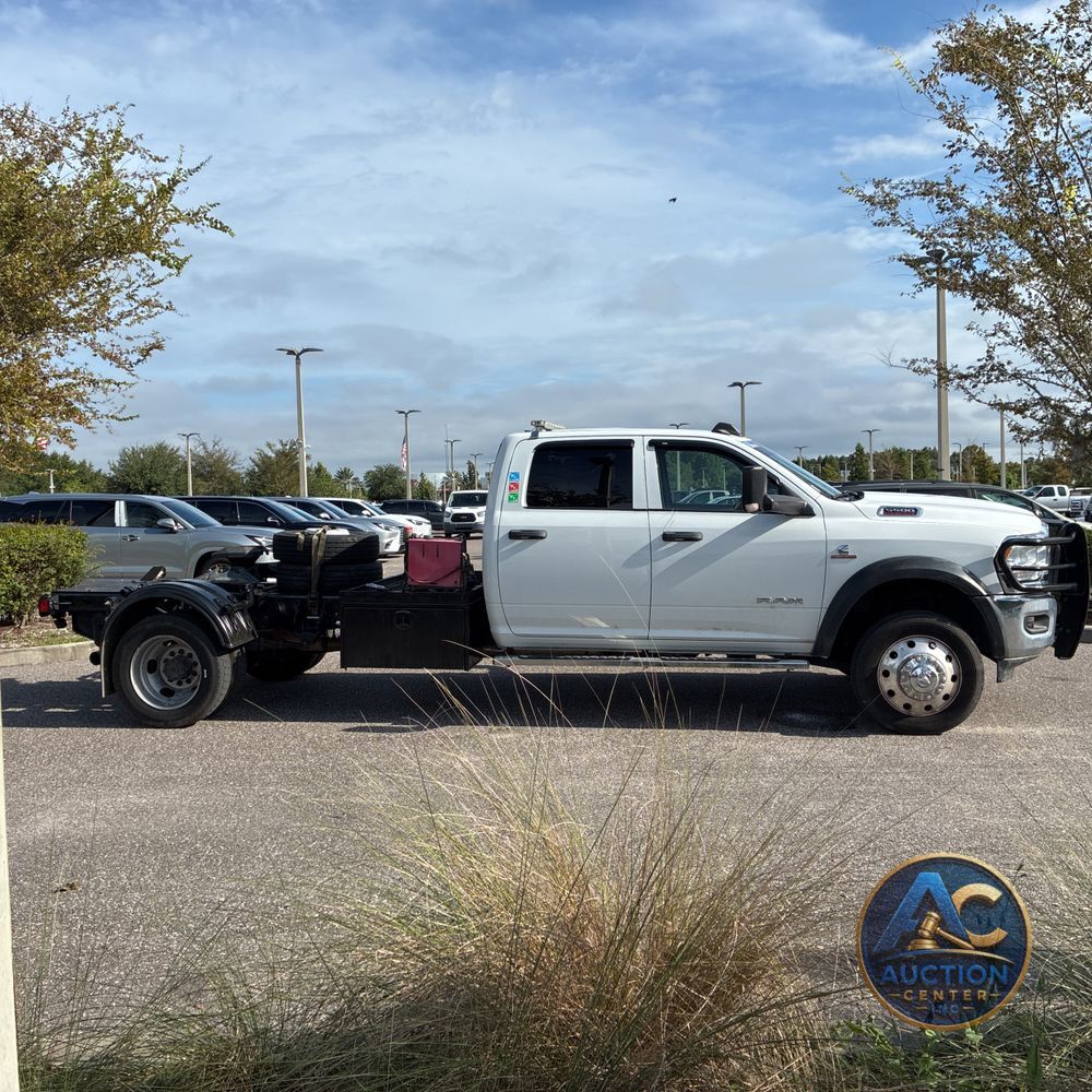 2022 Ram Commercial Tradesman CA60-84 CREW CAB/CHASSIS 4X4 6.7L