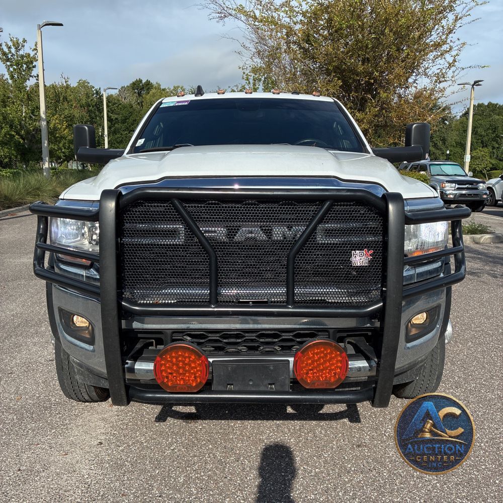 2022 Ram Commercial Tradesman CA60-84 CREW CAB/CHASSIS 4X4 6.7L